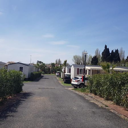 Mobil Home 8 Personnes Les Sables Du Midi Serignan Bagian luar foto