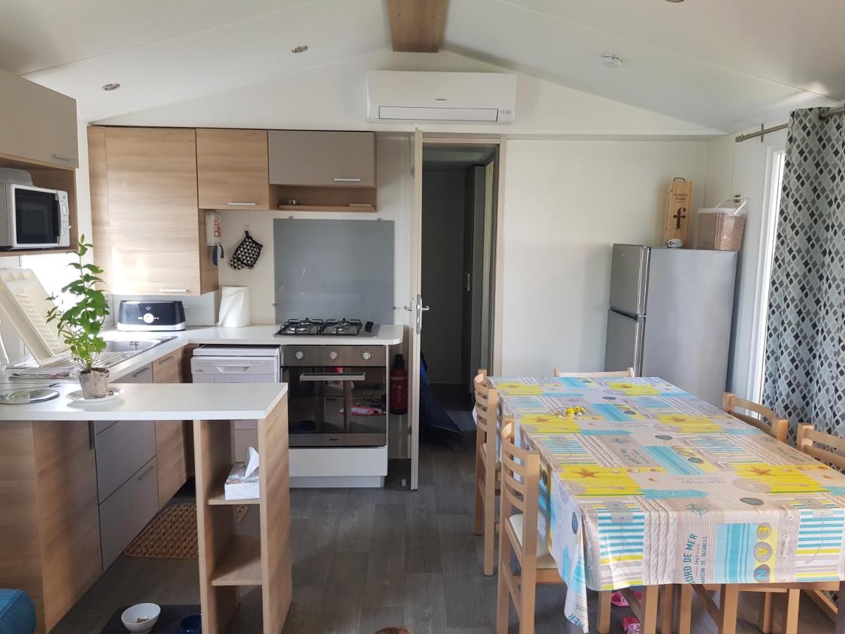 Mobil Home 8 Personnes Les Sables Du Midi Serignan Bagian luar foto